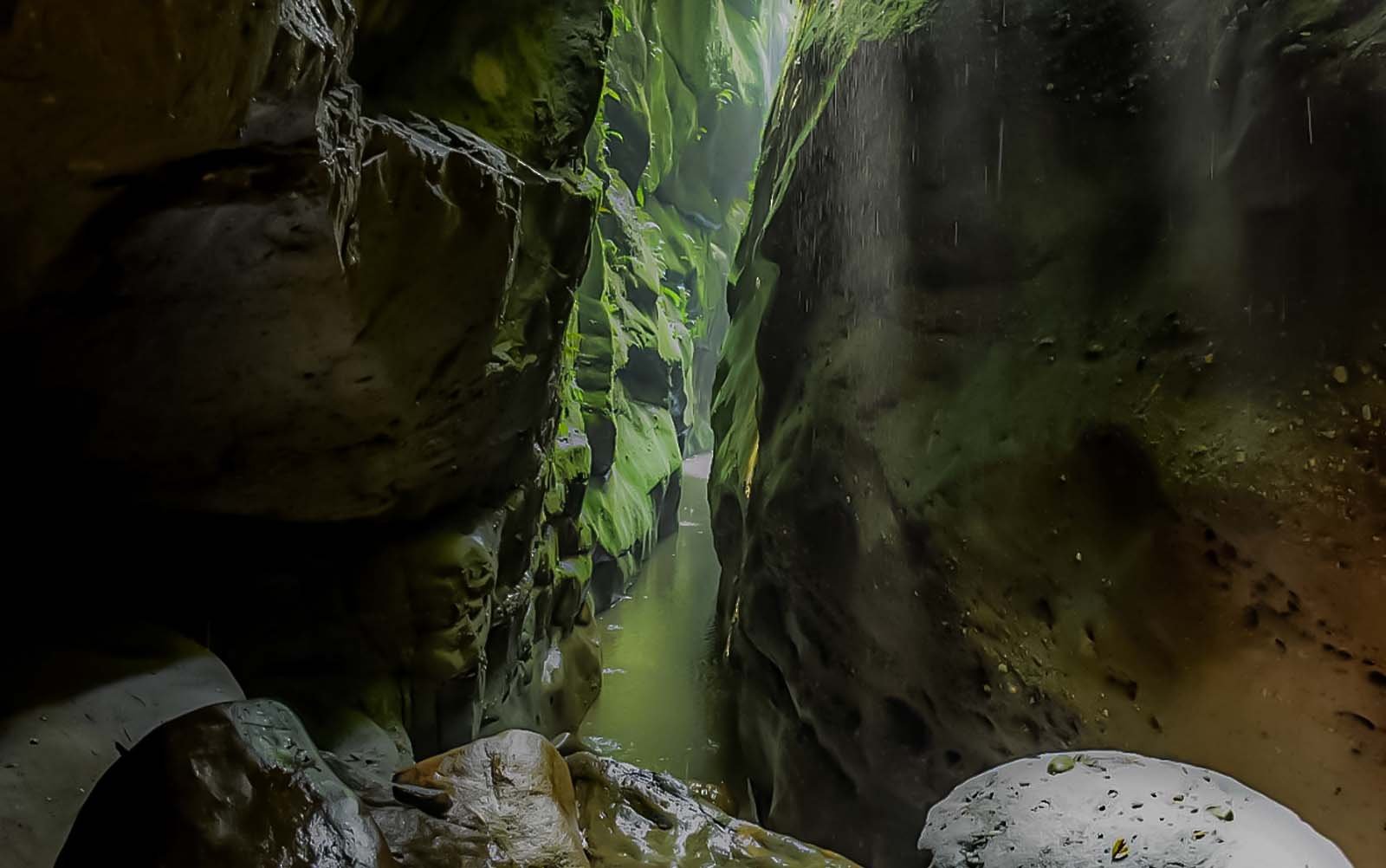 Yelbong Canyon Trek